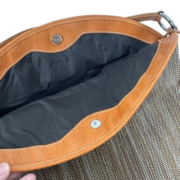 ECCO Leather Trimmed Textured Woven Tote Bag - Picture 7 of 8